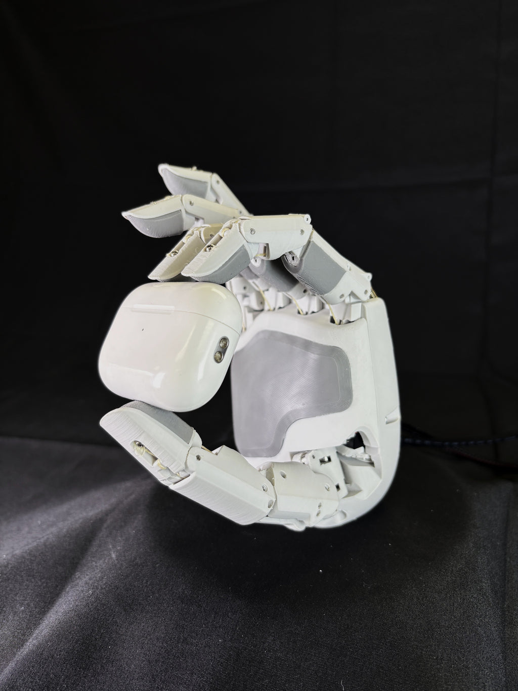 Aero Hand Open - Assembled